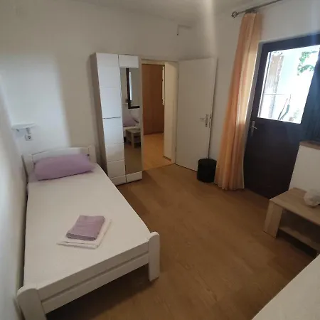 Apartament Nakić