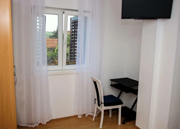 Nakić Apartament Vrpolje